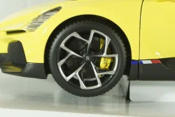 Bugatti W16 Mistral 2023, yellow, BU11051Y, Burago 1:18    
