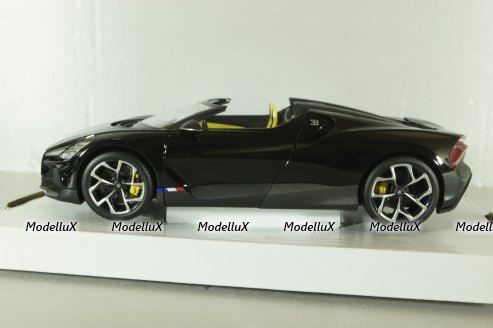 Bugatti W16 Mistral 2023, black,BU11051BK, Burago 1:18   