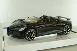 Bugatti W16 Mistral 2023, black,BU11051BK, Burago 1:18
