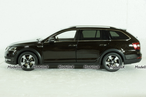 Skoda Octavia Combi (A7) 2017, brown, 2502BR, Paudi 1:18