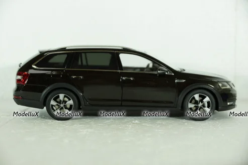 Skoda Octavia Combi (A7) 2017, brown, 2502BR, Paudi 1:18