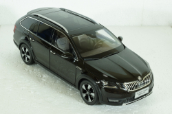 Skoda Octavia Combi (A7) 2017, brown, 2502BR, Paudi 1:18