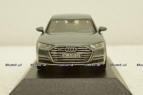 Audi A8 L metallic-grey, IScale 1:43