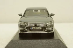 Audi A8 L metallic-grey, IScale 1:43