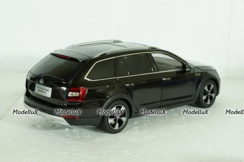 Skoda Octavia Combi (A7) 2017, brown, 2502BR, Paudi 1:18