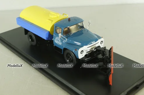 АКПМ-3(130) Аэродромная комбинированная поливомоечная машинана шасси Зил-130 SSM1586, SSM 1:43 Уценка!