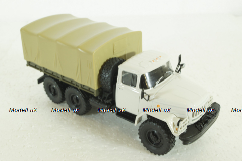 Зил-131 с тентом, белый, TR1008, Наши Грузовики 1:43