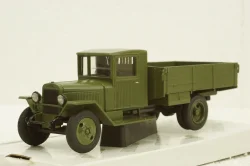 Зис-5В бортовой 1942, хаки, Н266, Наш Автопром 1:43