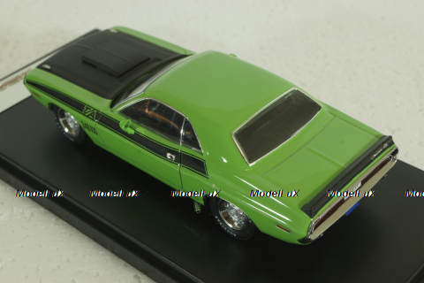 Dodge Challenger T/A 1970 green/flatblack, PRD407G, Premium X 1:43
