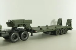 КВСЗ-5001.000 3-х осный п/прицеп-тяжеловоз, зеленый