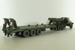 КВСЗ-5001.000 3-х осный п/прицеп-тяжеловоз, зеленый