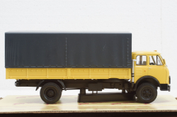 Маз-53352 борт с тентом желтый 1977, Н297, Наш Автопром 1:43
