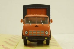 Маз-53352 борт с тентом оражевый 1974, Н296, Наш Автопром 1:43