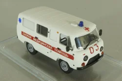 Уаз-452 медицинский, белый, Конверсия 1:43