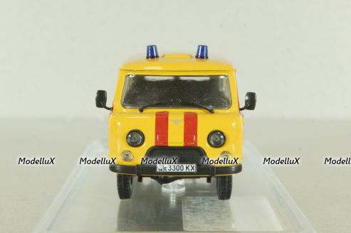 Уаз-452 медицинский, желтый, Конверсия 1:43