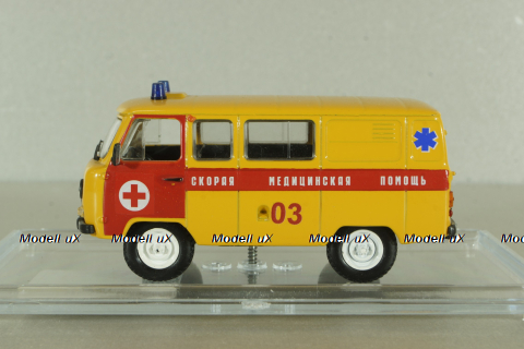 Уаз-452 медицинский, желтый, Конверсия 1:43