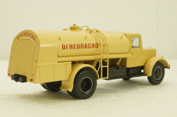 ТЗ-200 Маз-200 бежевый, топливозаправщик, АвтоИстория 1:43