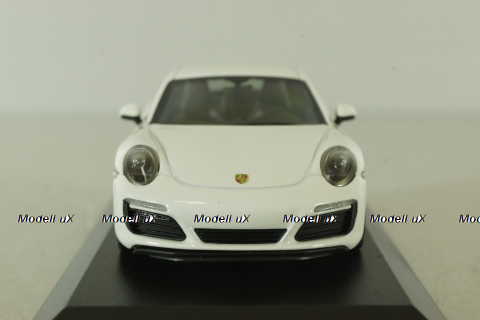 Porshe 911 Carrera Coupe (991/2) white, 071017, Herpa 1:43