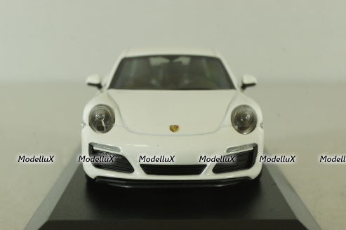 Porshe 911 Carrera Coupe (991/2) white, 071017, Herpa 1:43