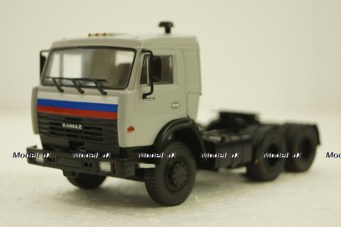 Камаз-54115 тягач, серый, АвтоИстория 1:43