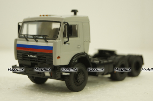 Камаз-54115 тягач, серый, АвтоИстория 1:43