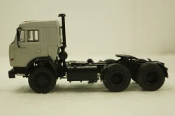 Камаз-54115 тягач, серый, АвтоИстория 1:43