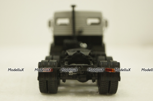 Камаз-54115 тягач, серый, АвтоИстория 1:43