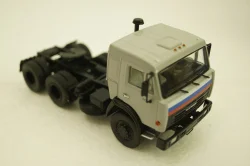 Камаз-54115 тягач, серый, АвтоИстория 1:43