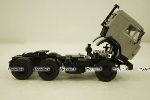 Камаз-54115 тягач, серый, АвтоИстория 1:43