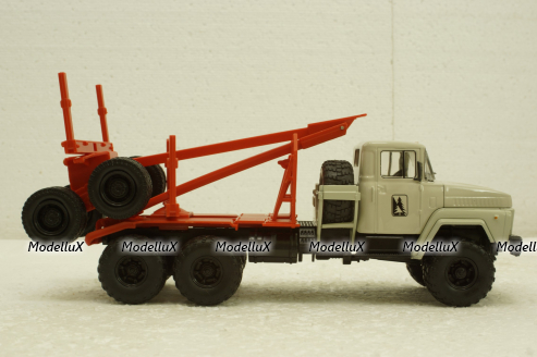 Краз-260Л лесовоз серый/красный, Н728, Наш Автопром 1:43
