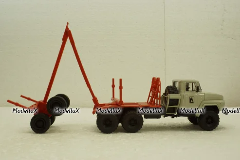 Краз-260Л лесовоз серый/красный, Н728, Наш Автопром 1:43