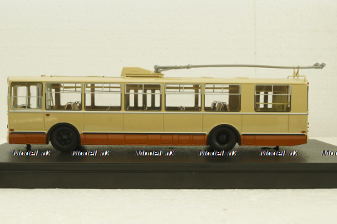 Троллейбус ЗИУ-9 (682Б), SSM 1:43 В Боксе! 