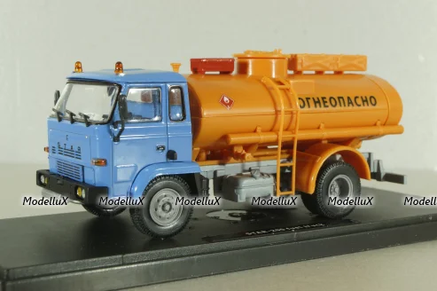 Star 200 fuel truck blue/orange, Model 43 1:43
