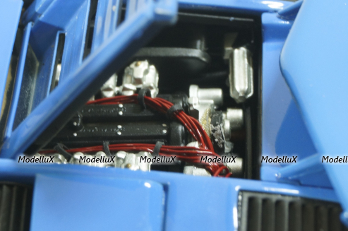 Lamborghini Countach 5000S 1982 blue, 54534, AutoArt 1:43 