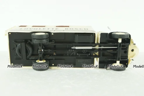 Berliet GLC6 Truck Operation Gas Oil, 2-assi, beige, G111A044, Berliet Collection #44, Hachette 1:43