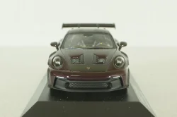 Porsche 911 (992) GT3 RS 2023, purple with gold wheels,410062112, Minichamps 1;43 