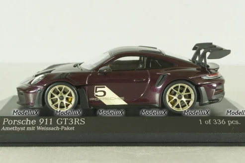 Porsche 911 (992) GT3 RS 2023, purple with gold wheels,410062112, Minichamps 1;43 