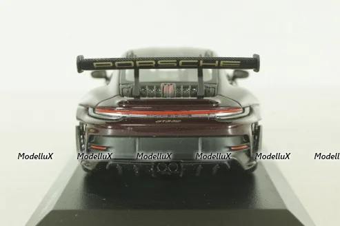 Porsche 911 (992) GT3 RS 2023, purple with gold wheels,410062112, Minichamps 1;43 