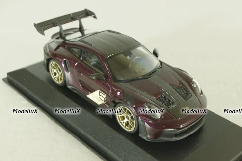Porsche 911 (992) GT3 RS 2023, purple with gold wheels,410062112, Minichamps 1;43 