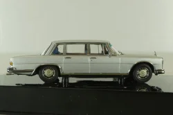 Mercedes 600 SWB (W100) 1963, silver 56191, AutoArt 1:43