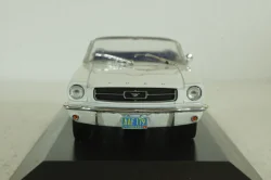 Ford Mustang Convertible 1965, white, Altaya 1:43