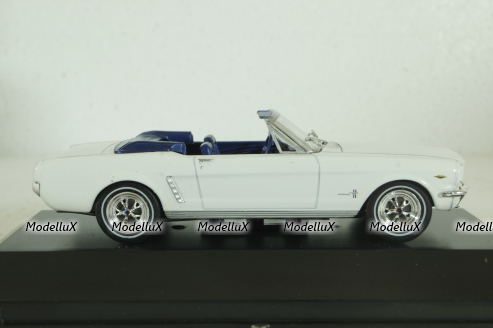 Ford Mustang Convertible 1965, white, Altaya 1:43
