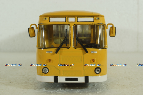 Лиаз-677М, желтый, 900056, Советский Автобус 1:43