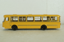 Лиаз-677М, желтый, 900056, Советский Автобус 1:43