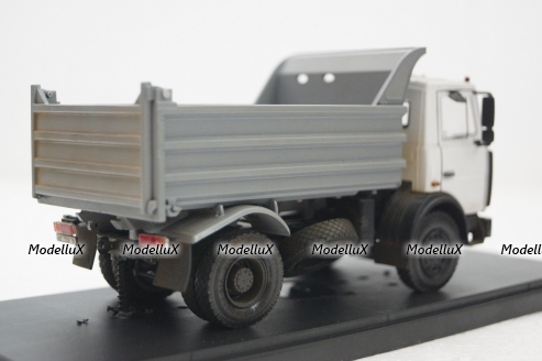 Маз-5551, самосвал, белый/серый, (АвтоИстория) Конверсии 1:43