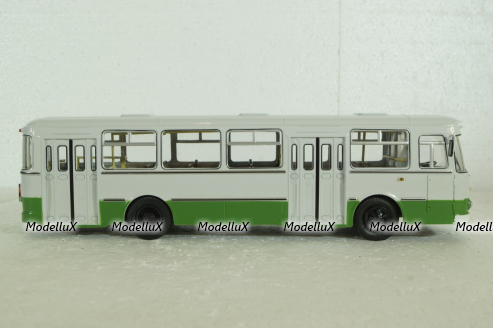 Лиаз-677М, бело/зеленый, Советский Автобус 1:43