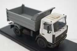 Маз-5551, самосвал, белый/серый, (АвтоИстория) Конверсии 1:43