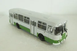 Лиаз-677М, бело/зеленый, Советский Автобус 1:43