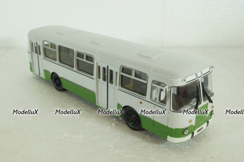 Лиаз-677М, бело/зеленый, Советский Автобус 1:43