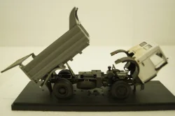 Маз-5551, самосвал, белый/серый, (АвтоИстория) Конверсии 1:43